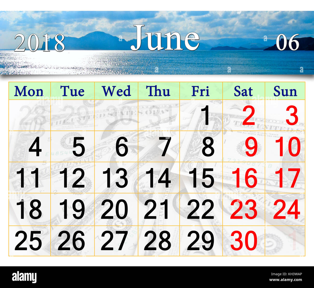 Calendario per il mese di giugno 2017 con il mare e le montagne Foto Stock