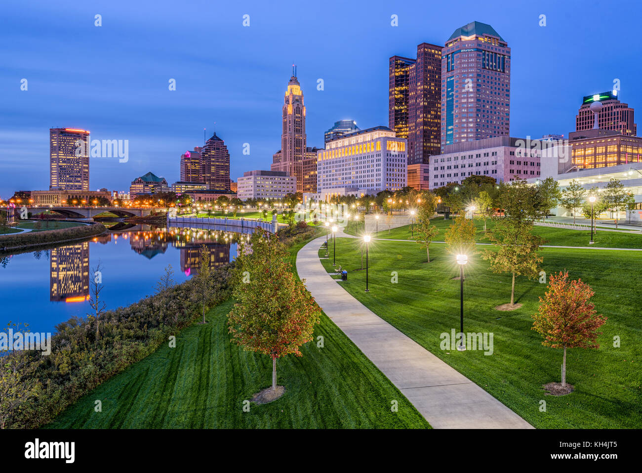Columbus, Ohio, Stati Uniti d'America skyline e parco. Foto Stock