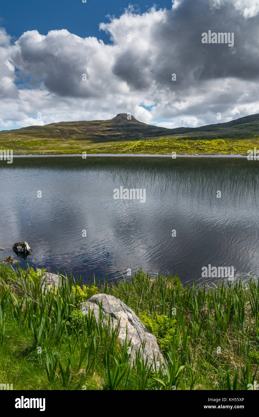 Loch Aonghais, North Uist, dalla A865 road. Foto Stock