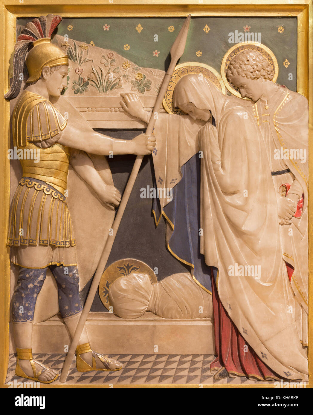 Londra, Gran Bretagna - 17 settembre 2017: il Gesù è deposto nel sepolcro nella chiesa di st. James posto spagnolo scolpito in alabastro di geoffrey webb Foto Stock