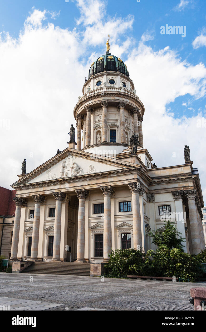 Viaggio in Germania - cattedrale francese (franzosischer dom, friedrichstadt tempio, friedrichstadtkirche) in piazza Gendarmenmarkt a Berlino città in septe Foto Stock