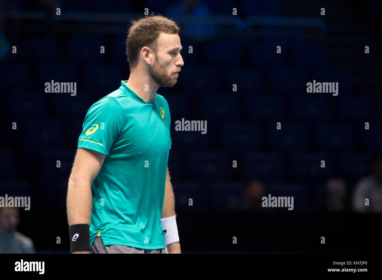 O2, Londra, Regno Unito. 14 Novembre, 2017. Il giorno 3 della Nitto ATP Finals, serata raddoppia corrispondono, Pierre-Hugues Herbert (FRA) e Nicolas MAHUT (FRA) vs Ryan Harrison (USA) e Michael Venere (NZL). Credito: Malcolm Park/Alamy Live News. Foto Stock