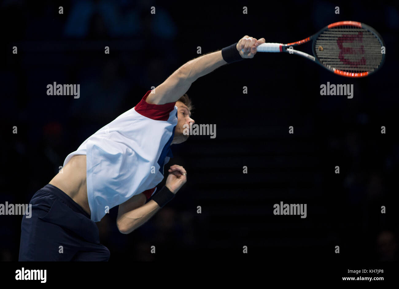 O2, Londra, Regno Unito. 14 Novembre, 2017. Il giorno 3 della Nitto ATP Finals, serata raddoppia corrispondono, Pierre-Hugues Herbert (FRA) e Nicolas MAHUT (FRA) vs Ryan Harrison (USA) e Michael Venere (NZL). Credito: Malcolm Park/Alamy Live News. Foto Stock