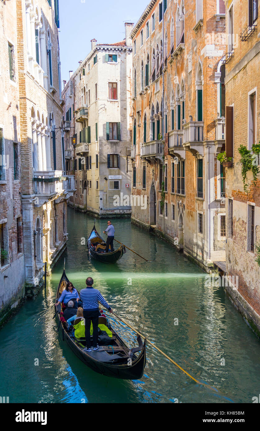 L'Italia,veneto,Venezia,gondola Foto Stock