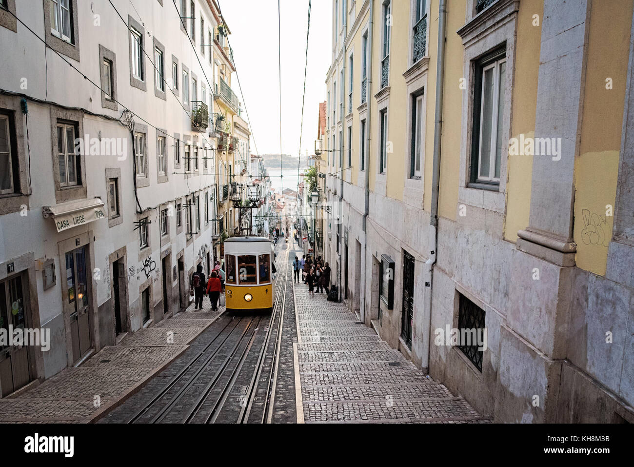 Sollevamento/funicolare in Chiado, Lisbona, Portogallo Foto Stock