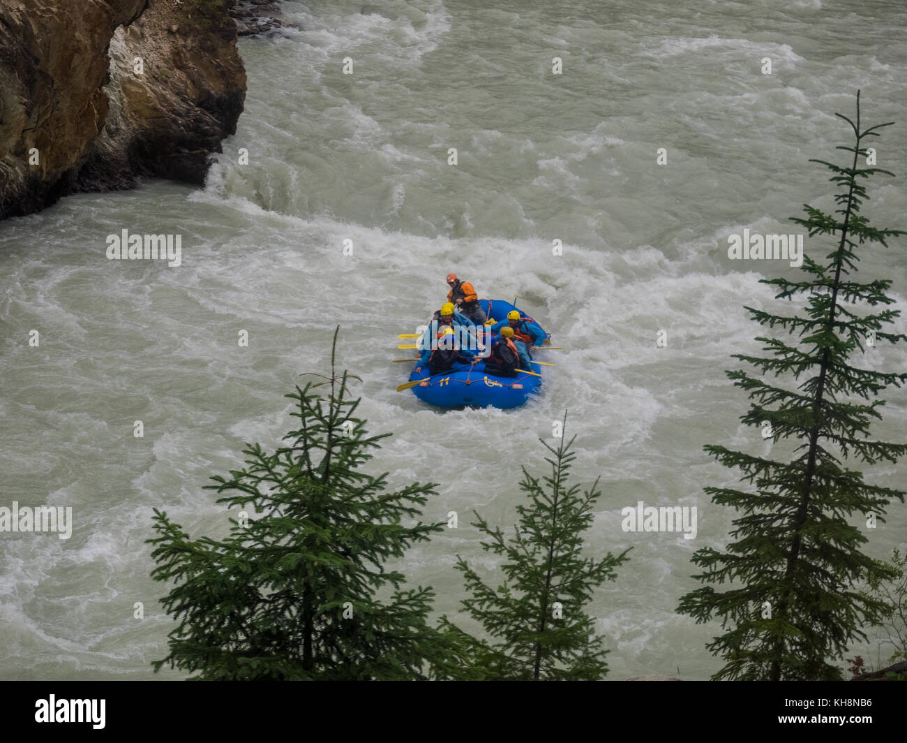 Rafting nelle Montagne Rocciose, il Parco Nazionale di Banff, Alberta Canada Foto Stock