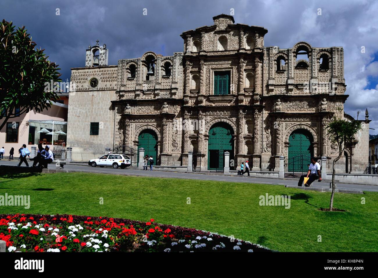 Santa Catalina Cattedrale - Plaza de Armas in Cajamarca. Dipartimento di Cajamarca .PERÙ Foto Stock