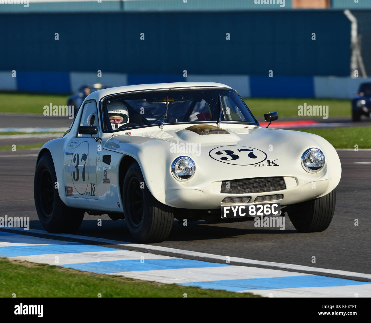 Mike Gardiner, Dan Cox, TVR Griffith, Guards Trophy, HSCC, Season Opener, sabato 8 aprile 2017, Donington Park, Chris McEvoy, circuito racing, CJM Foto Stock