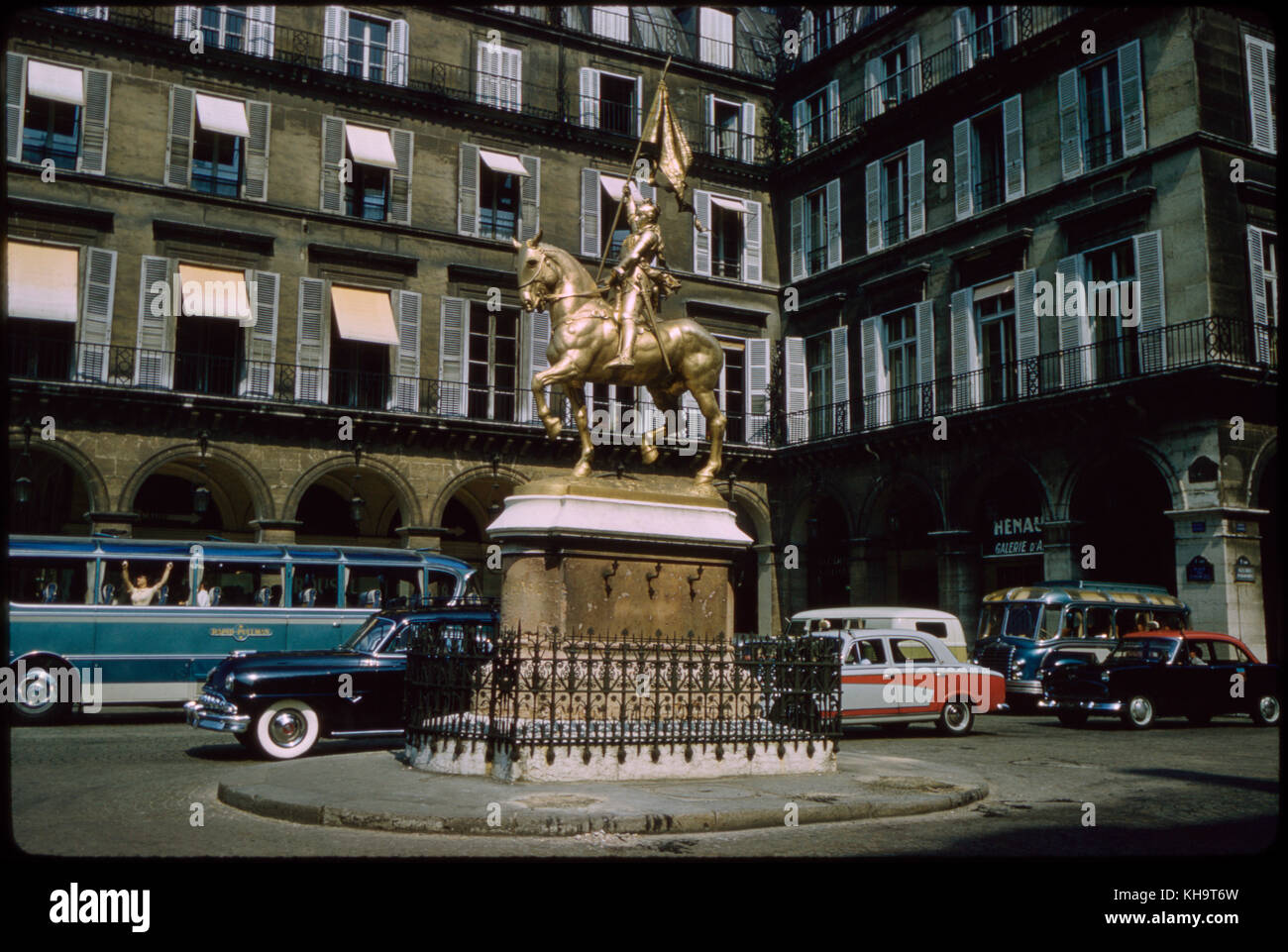 Jeanne d'Arc Sculpture, Place des Pyramides, Parigi, Francia, 1961 Foto Stock