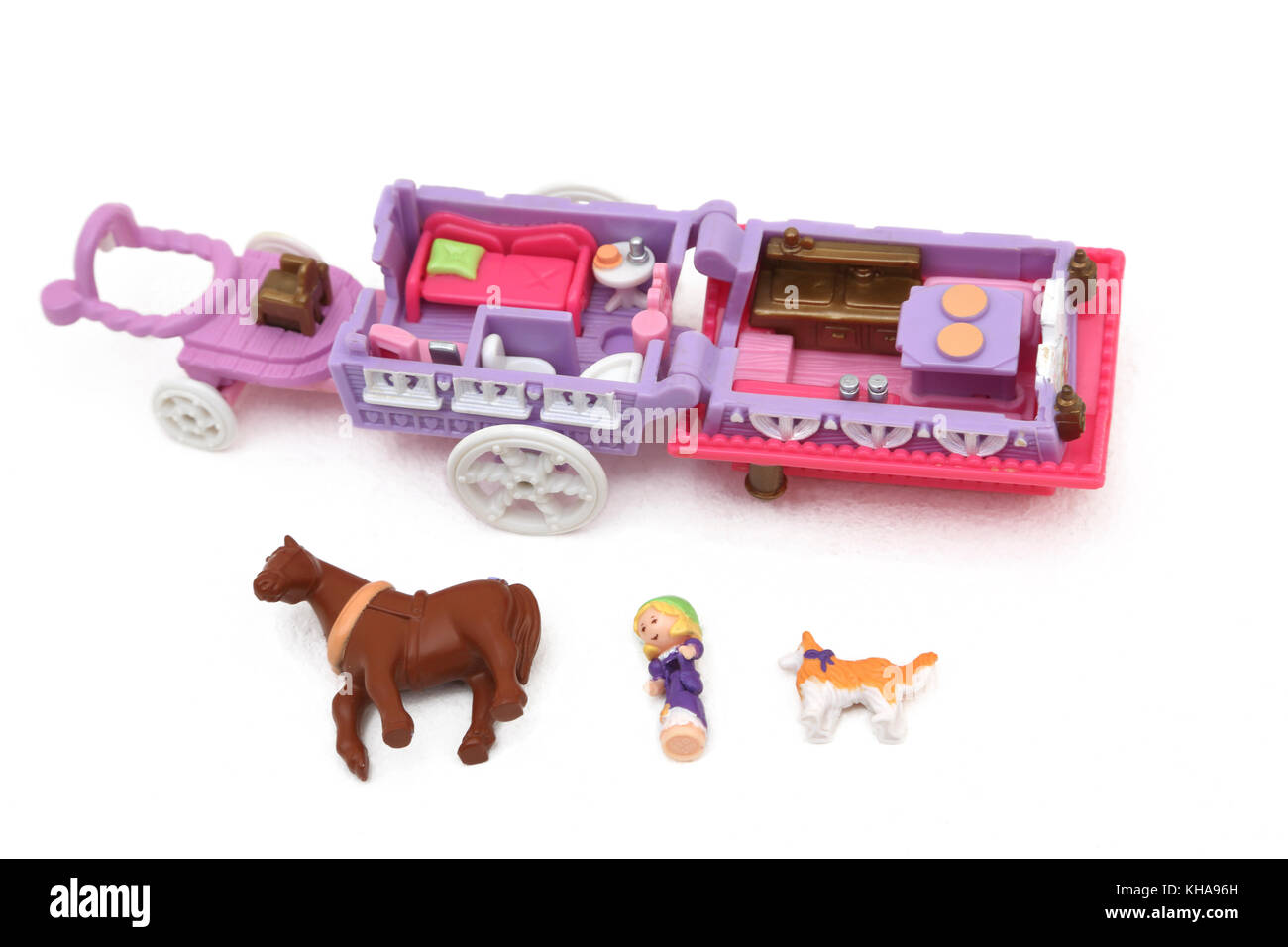 Vintage degli anni novanta Toy Polly Pocket Circus carro sul andare con Polly, cavallo e cane Foto Stock