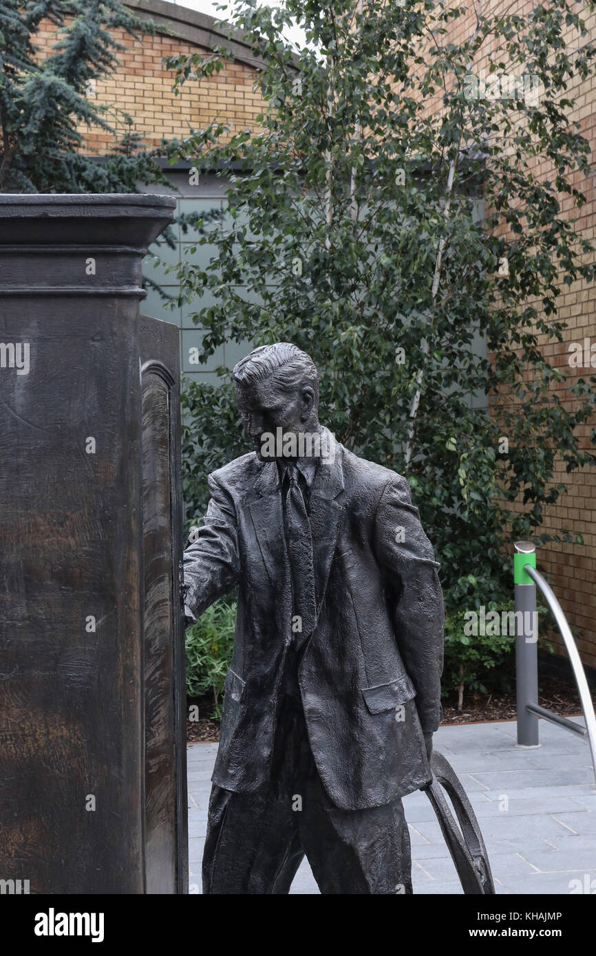 C S Lewis Square Belfast Irlanda del Nord. ** Solo uso editoriale** Foto Stock