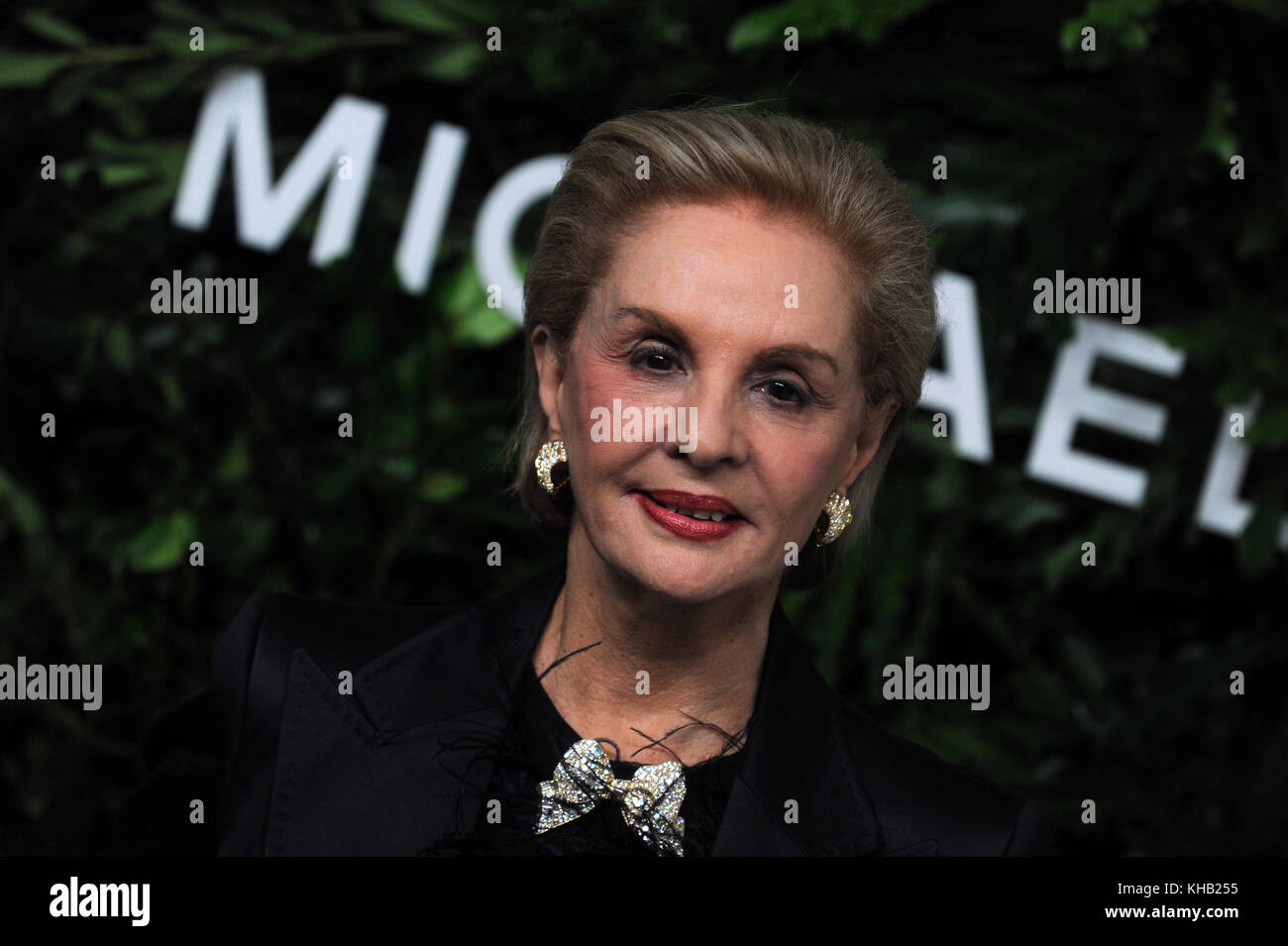 NEW YORK, NY - 16 OTTOBRE: Carolina Herrera partecipa all'undicesima edizione annuale di God's Love We Deliver Golden Heart Awards agli Spring Studios il 16 ottobre 2017 a New York City. Persone: Carolina Herrera Transmission Rif: MNC1 Foto Stock