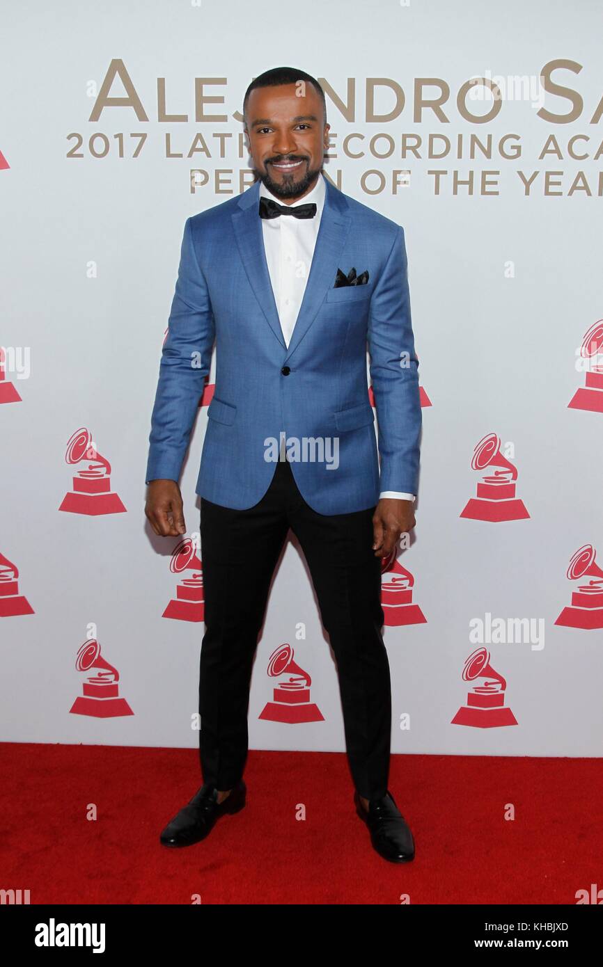 Las Vegas, Nevada, Stati Uniti. 15 novembre 2017. Alexandre Pires agli arrivi per il 2017 Person of the Year Gala della Latin Recording Academy, Mandalay Bay Convention Center, Las Vegas, Nevada, 15 novembre 2017. Crediti: JA/Everett Collection/Alamy Live News Foto Stock