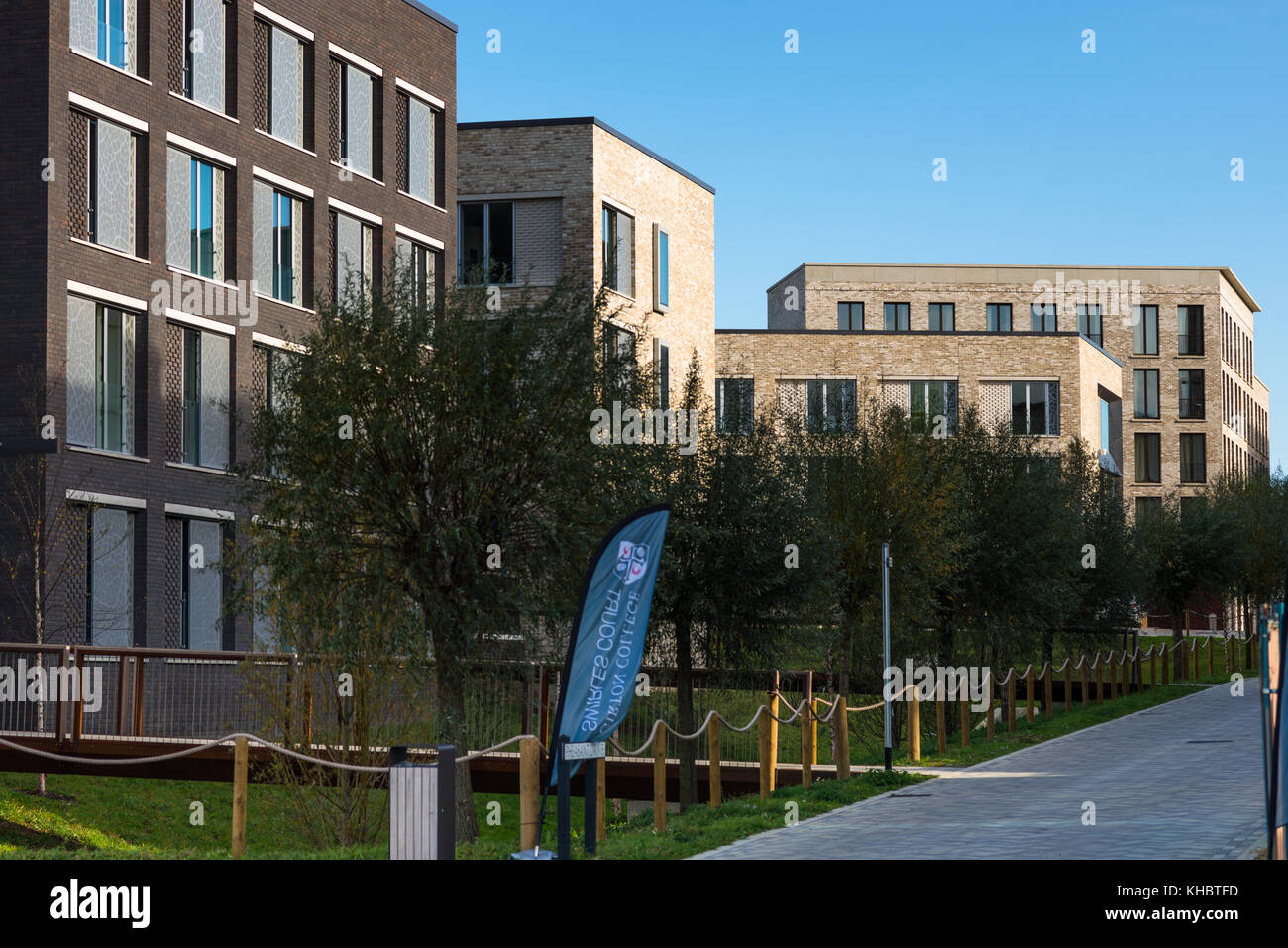 Girton College Swirles della Corte costituisce parte del nuovo distretto di Eddington essendo costruito da terra fino a nord ovest di Cambridge. Cambridgeshire, Regno Unito. Foto Stock