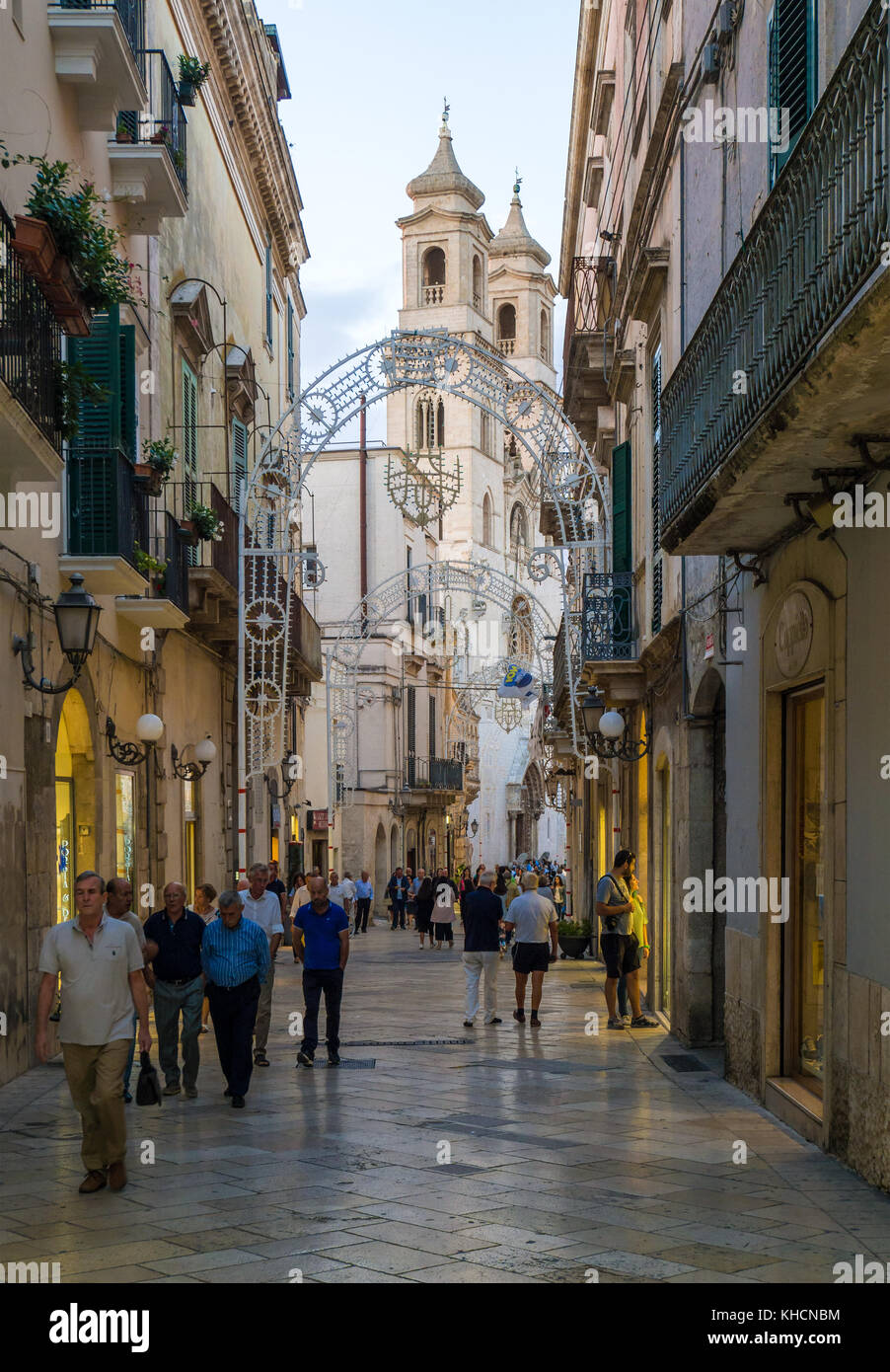 Altamura, italia il centro storico di una grande città in ... Bari centro storico