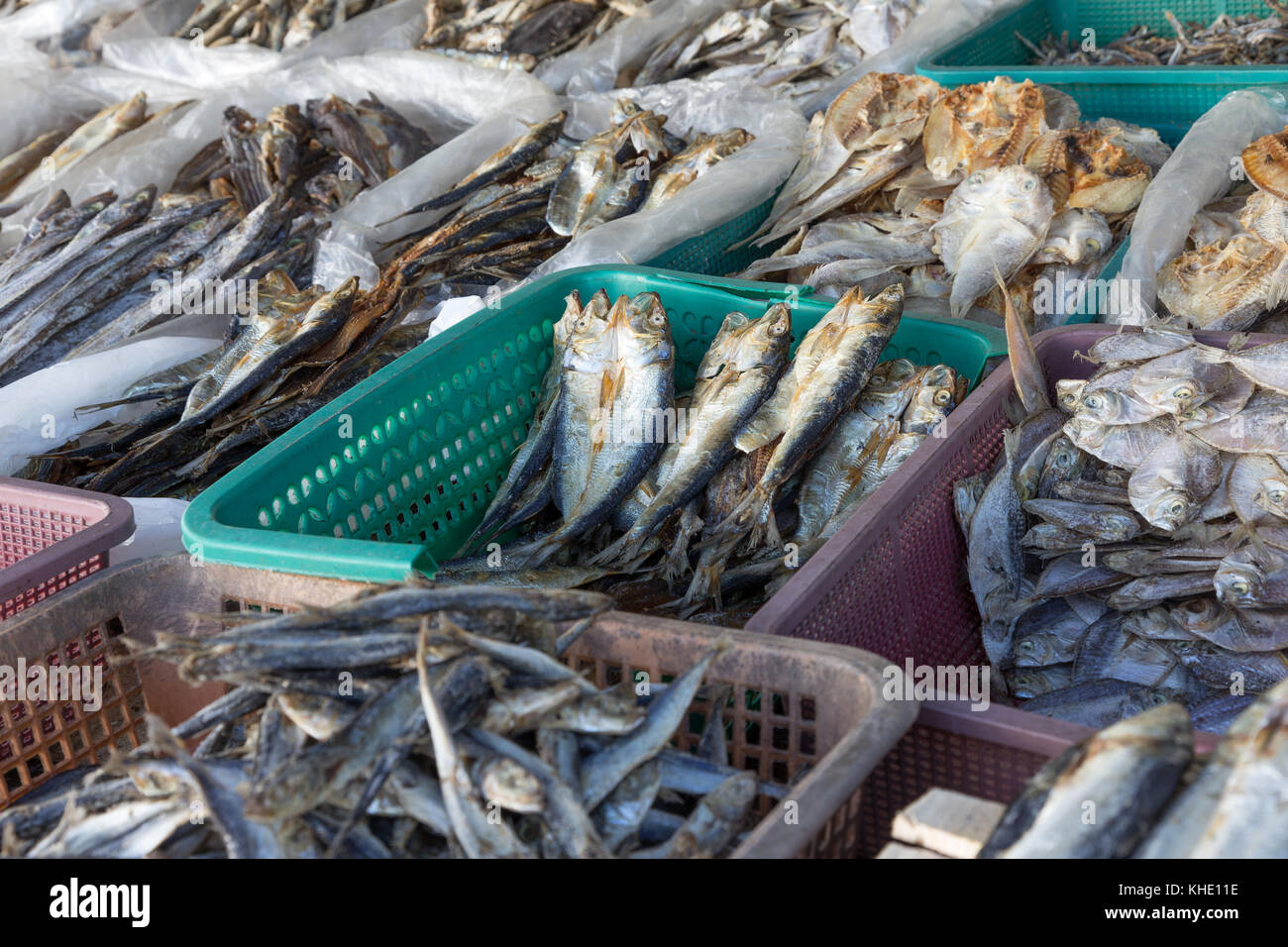 Asia, Filippine, leyte, ormoc city, pesci secchi, ormoc mercato ha una fiorente pesci secchi sezione Foto Stock