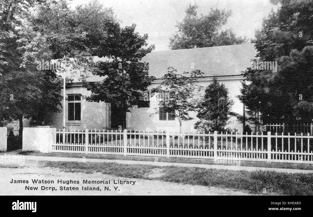 Cartolina con la James Watson Hughes Memorial Library, New Dorp, Staten Island, New York, 1900. Dalla Biblioteca pubblica di New York. Foto Stock