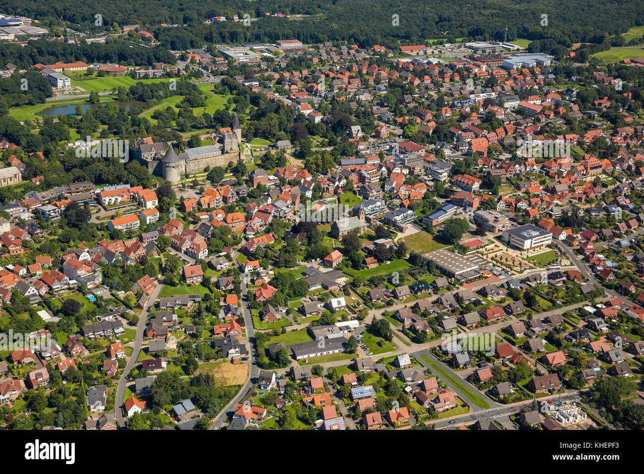 Vista sulla città con castello di Bentheim, Bad Bentheim, bassa Sassonia, Germania Foto Stock