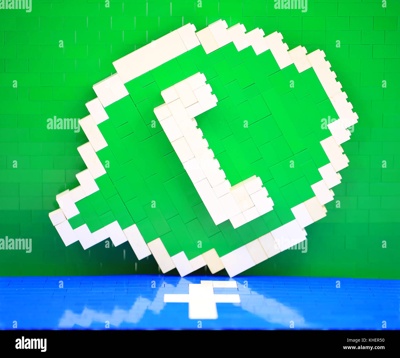 WhatsApp facebook in lego Foto Stock