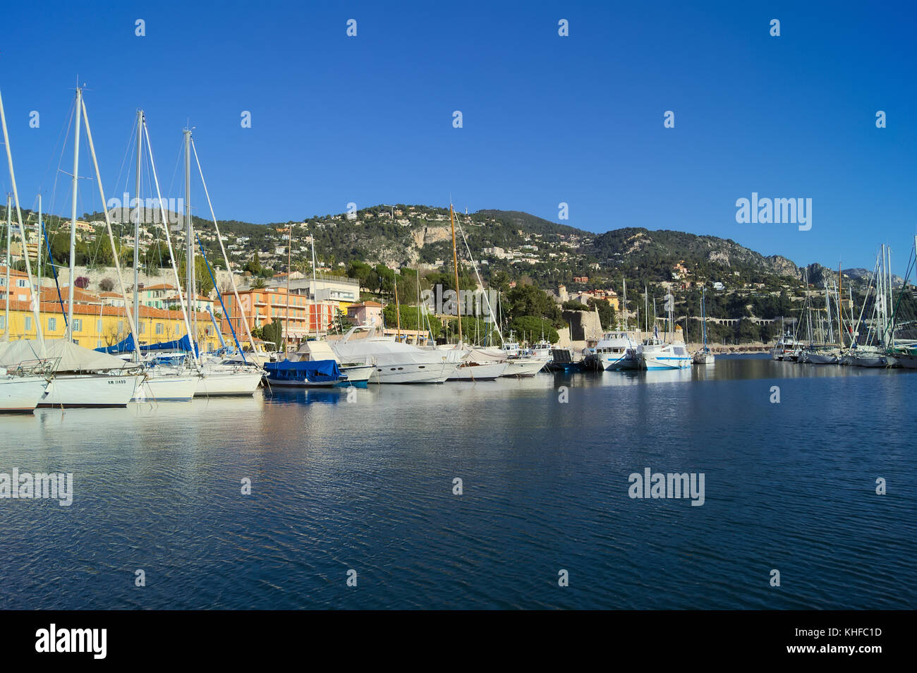 Yacht del mediterraneo nel porto di Villefranche sur mer in costa azzurra. Foto Stock
