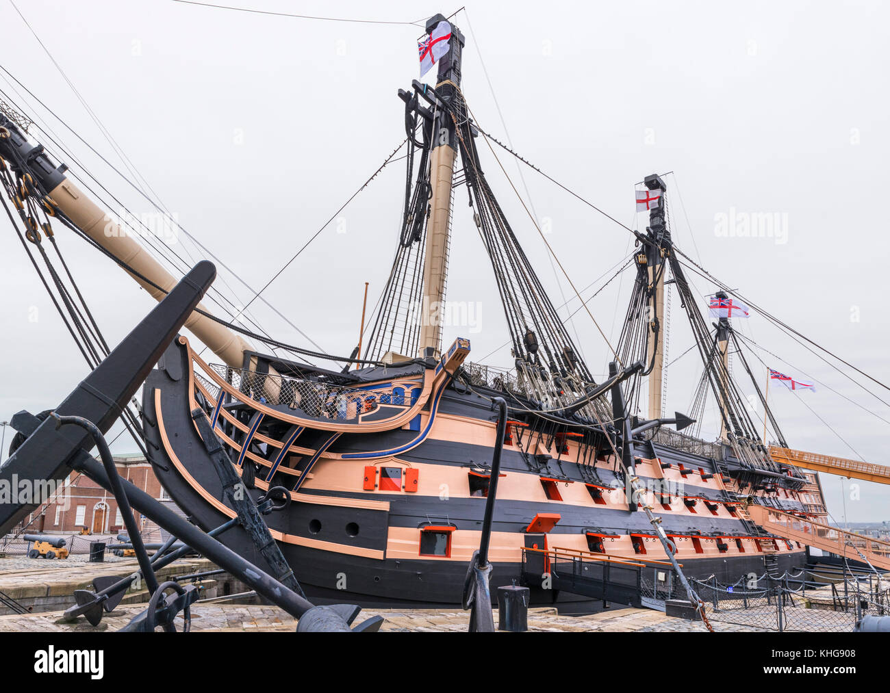 HMS Victory, Nelson nave ammiraglia nella Battaglia di Trafalgar, Portsmouth Historic Dockyard, Hampshire, Inghilterra, Regno Unito Foto Stock