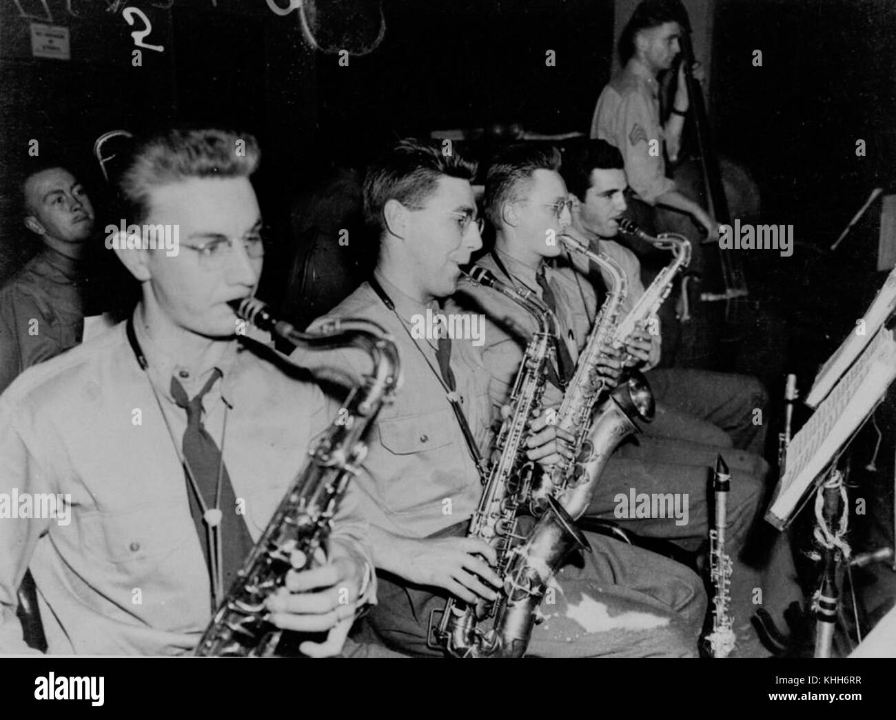 2 199519 U.S. Banda Armata sassofonisti Foto Stock