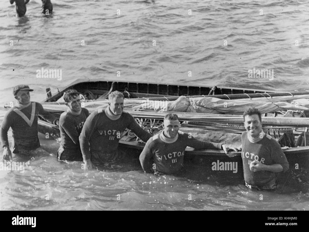 1 291955 Vic Lucas e l'equipaggio di Victor III, 1933 Foto Stock