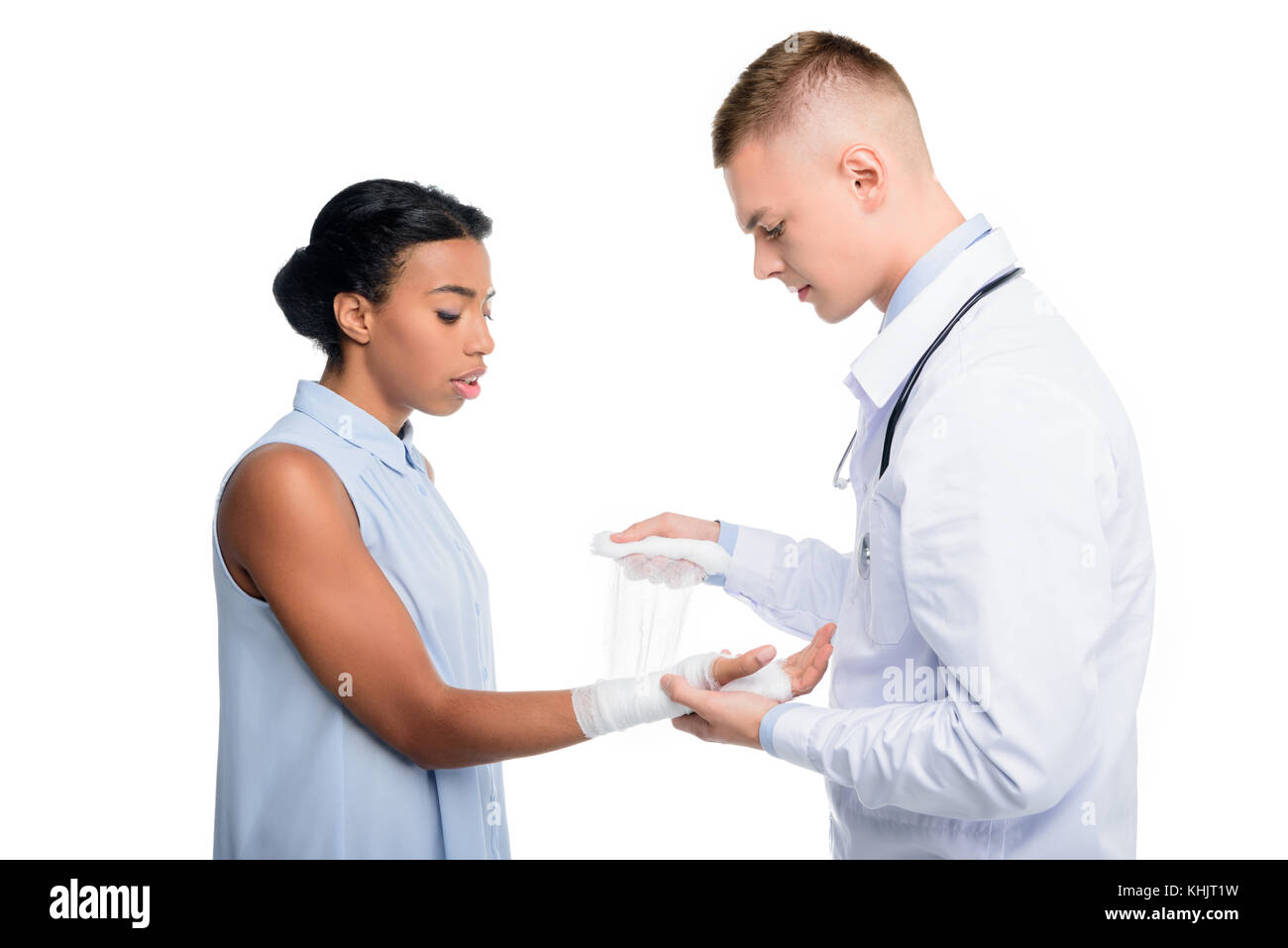 Medico di bendaggio messa a portata di mano Foto Stock