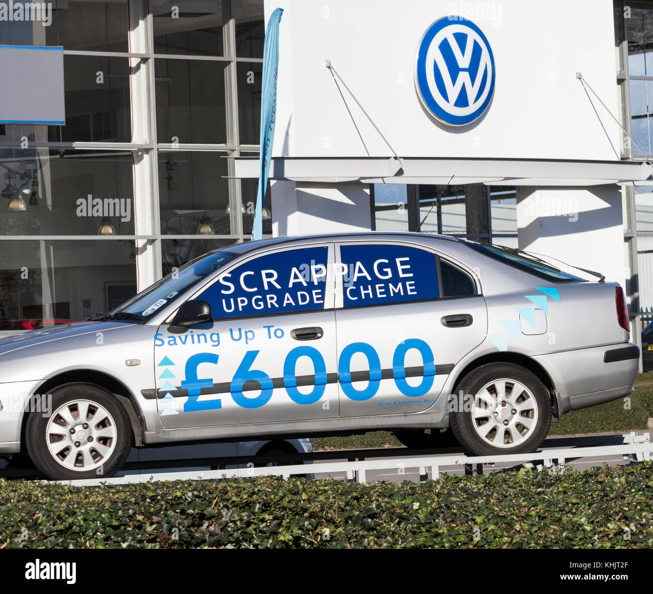 Schema di aggiornamento della scheda scrappage VW presso la concessionaria Volkswagen. REGNO UNITO Foto Stock