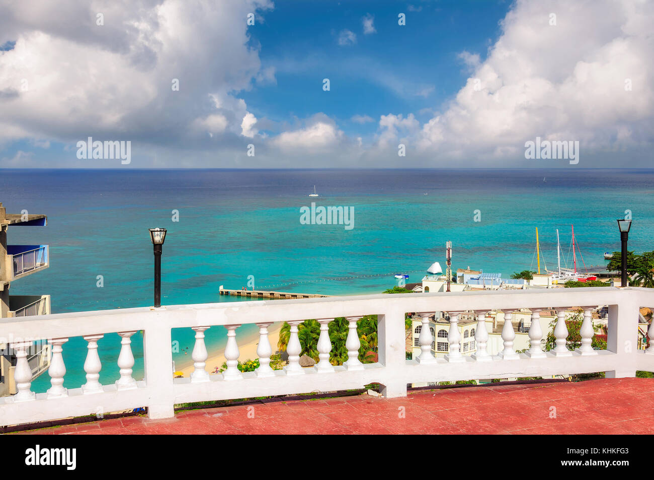Bellissima vista sul Mar dei Caraibi a Montego Bay, Giamaica Foto Stock