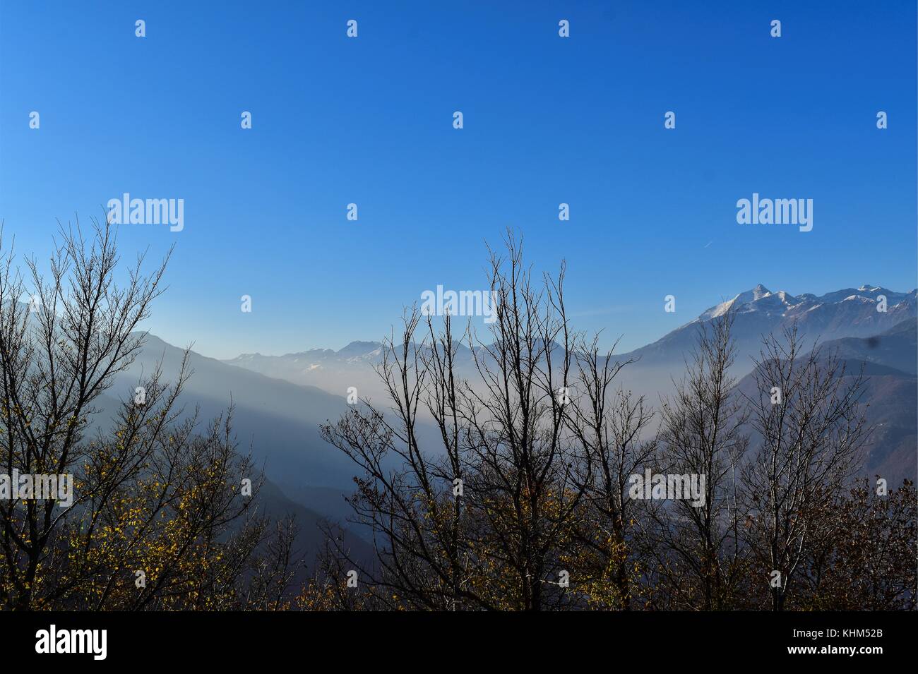 Panorama delle Alpi in Valle di Susa, Piemonte, Italia Foto Stock