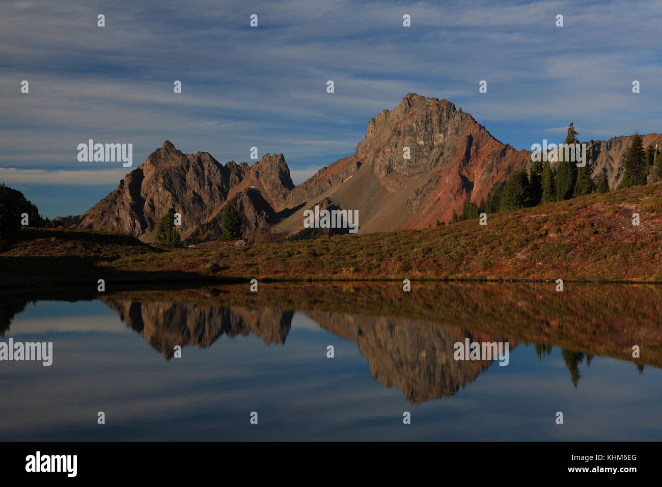 Canadesi e Americani picchi di confine Foto Stock