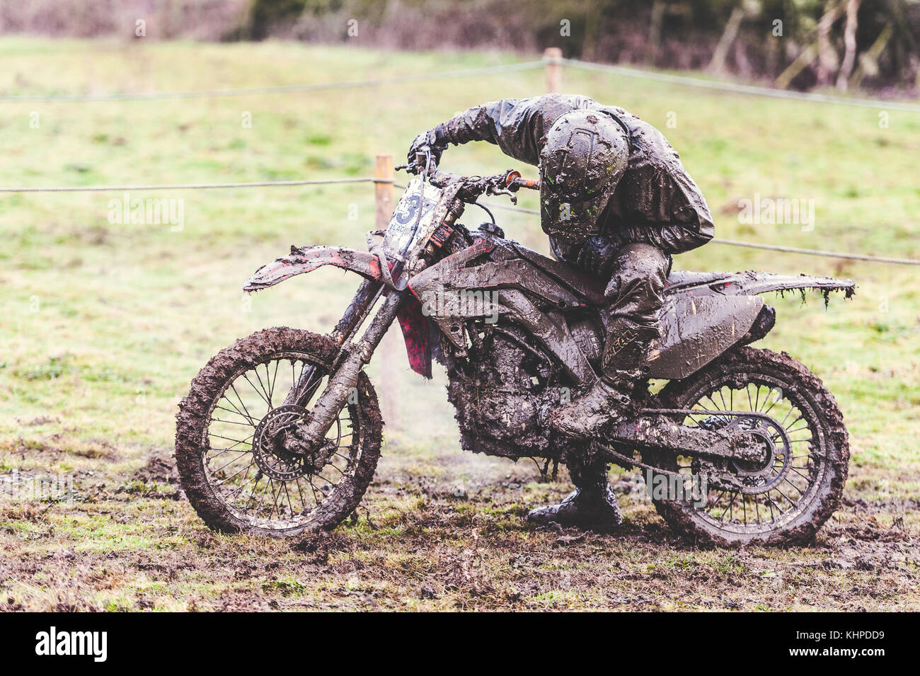 Wild e nebulose, carità di motocross su scramble boxing day. 50 anni di questo evento di beneficenza che è una tradizione di molte famiglie dopo Natale. Foto Stock