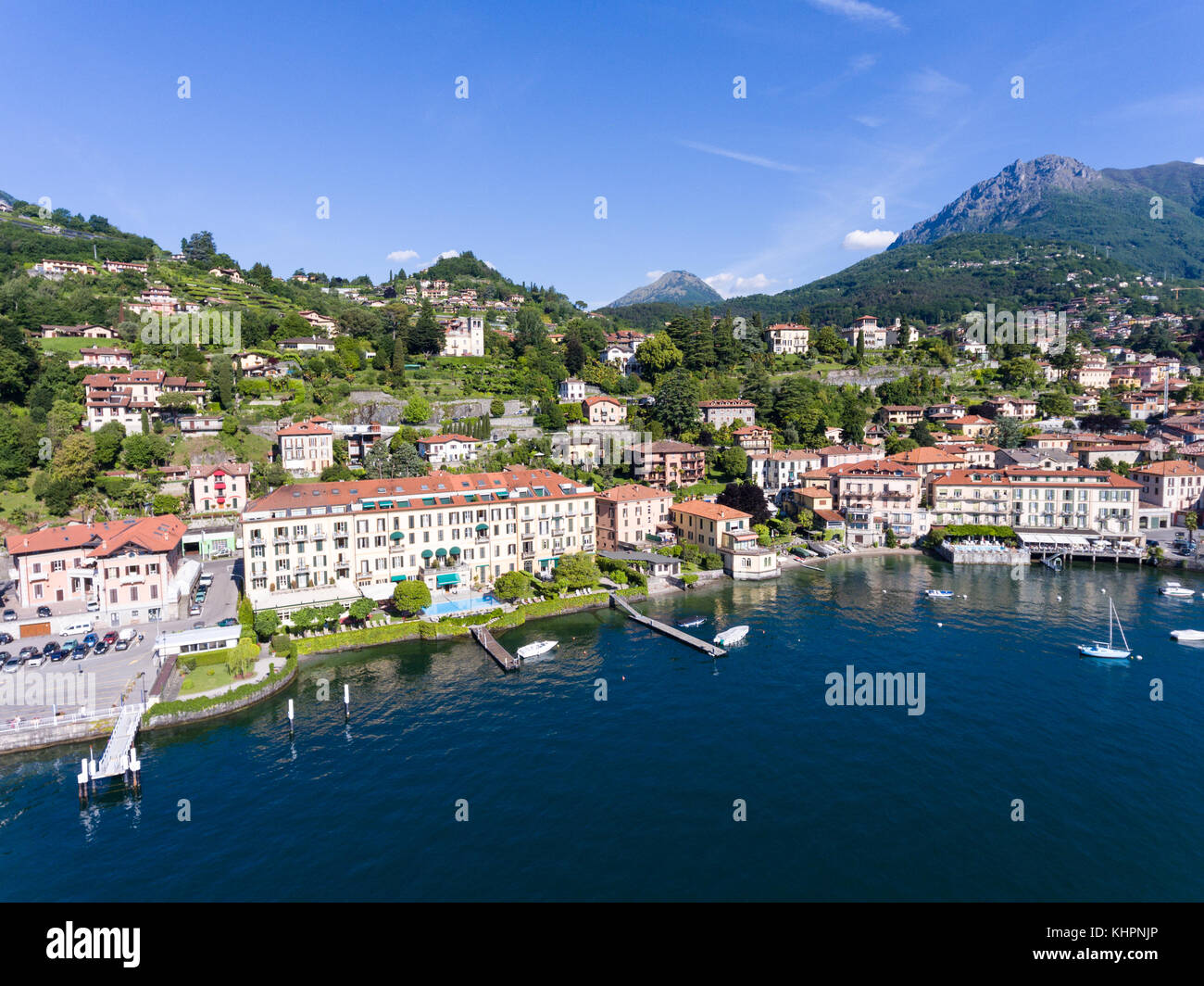 Paese di menaggio sul lago di como, hotel di lusso Foto Stock