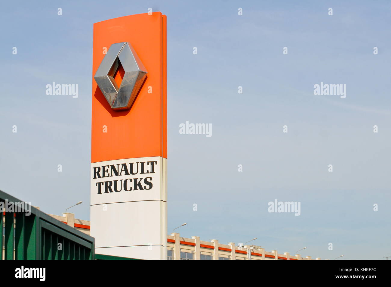 I dipendenti di Renault Trucks protestano contro i tagli di posti di lavoro, Saint-Priest, Francia Foto Stock