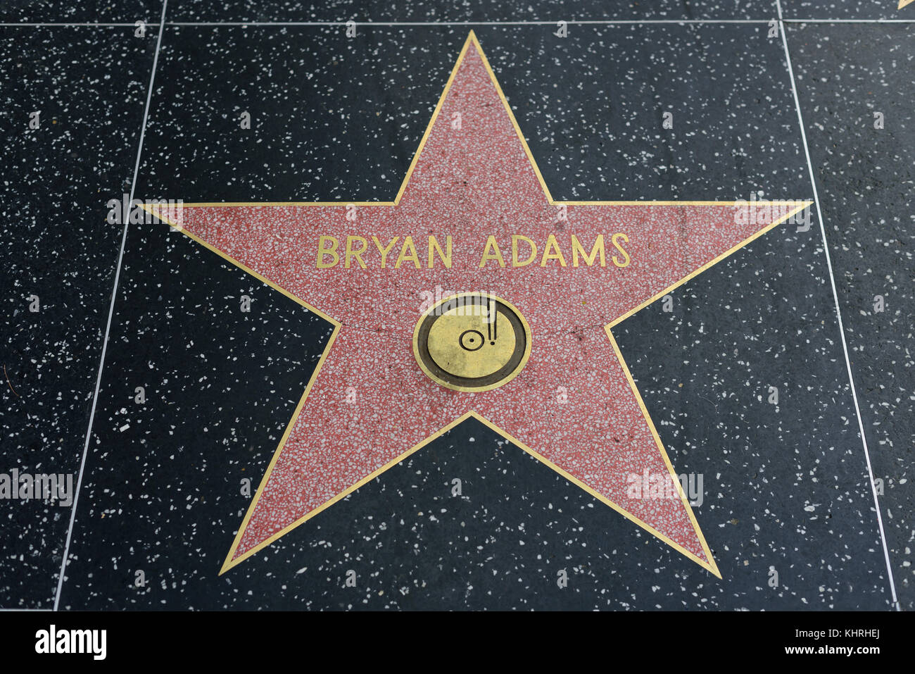 HOLLYWOOD, CA - DICEMBRE 06: Bryan Adams star sulla Hollywood Walk of Fame a Hollywood, California il 6 dicembre 2016. Foto Stock