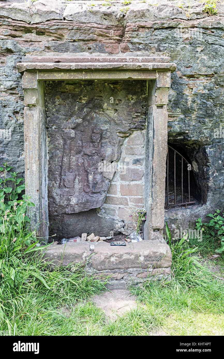 Santuario romano alla dea Minerva, il solo in situ santuario romano noto nel Regno Unito, in Edgar Field Park, Chester, Cheshire, Inghilterra, Regno Unito Foto Stock