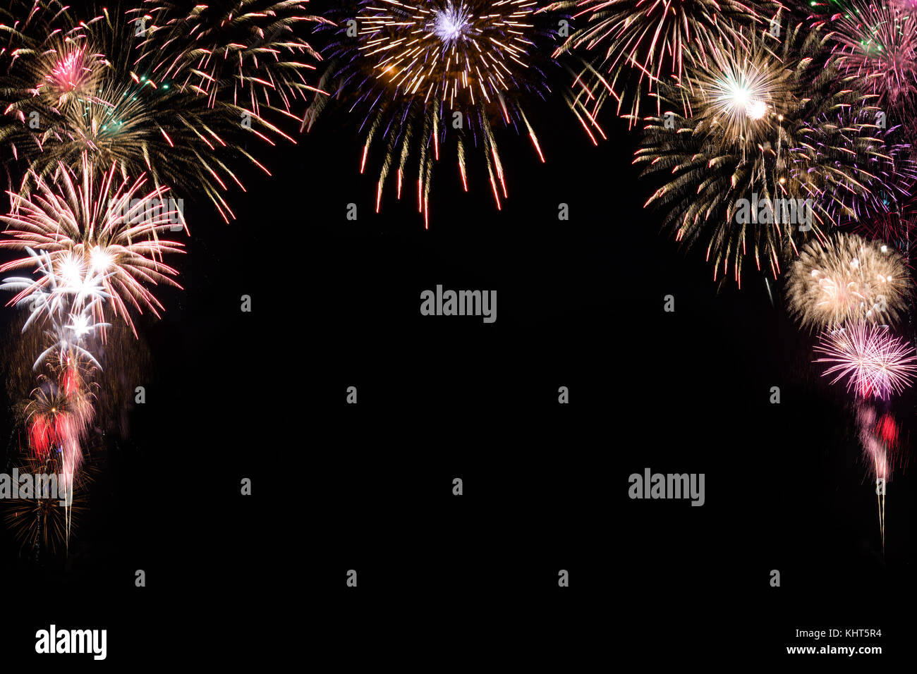 Sparkle fuochi d' artificio su sfondo nero, felice anno nuovo 2018 concept. Foto Stock