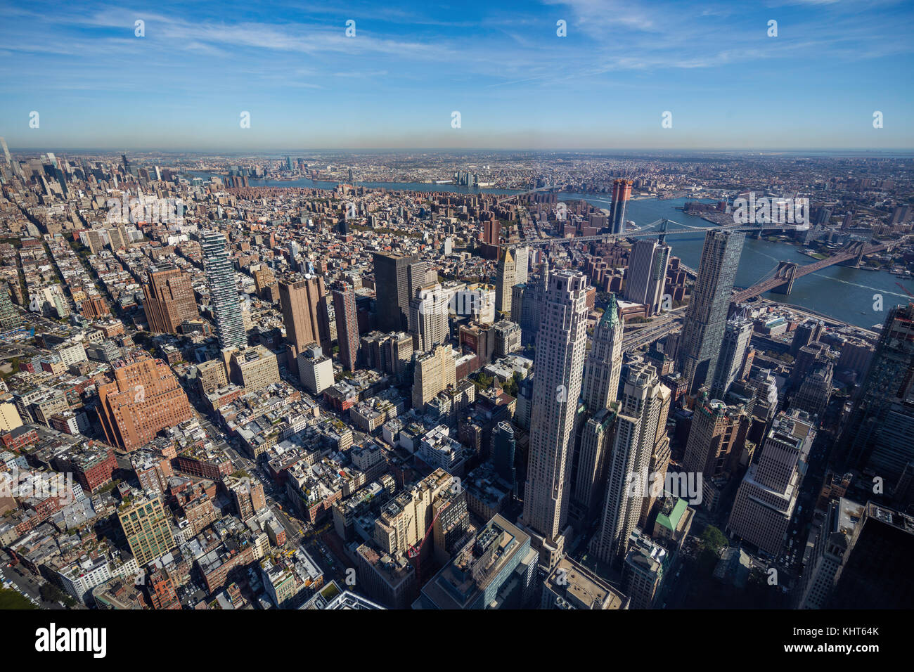 La parte inferiore di Manhattan come visto da un Osservatorio mondiale di New York City Foto Stock