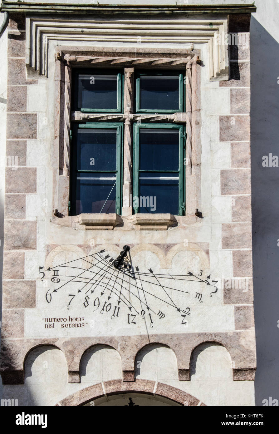 Il Kammerhof Museo, ospitato in un bellissimo edificio del XVII secolo, copre la storia locale e per la produzione di sale. Foto Stock