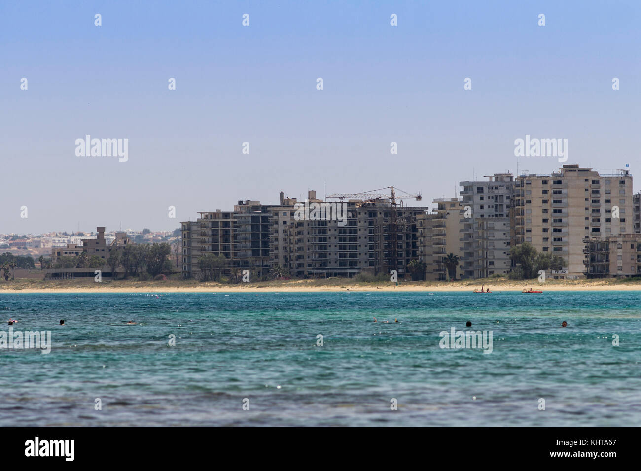 Varosha Beach, Famagosta, Cipro del Nord. Il 9 giugno 2017. Credito: Tove Larsen/Alamy Foto Stock
