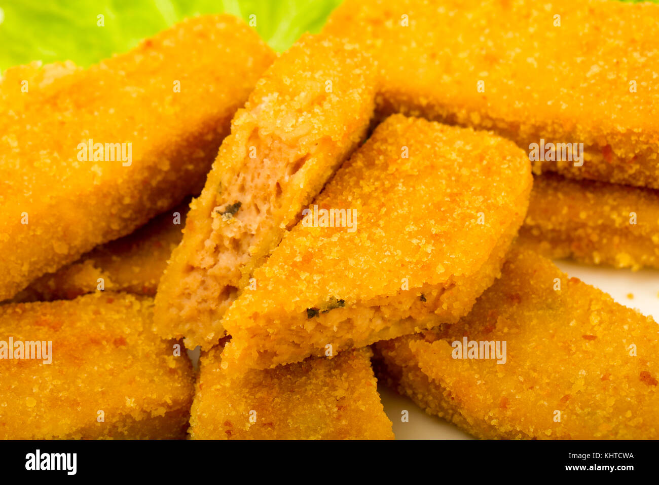 Salmone bastoncini di pesce Foto Stock