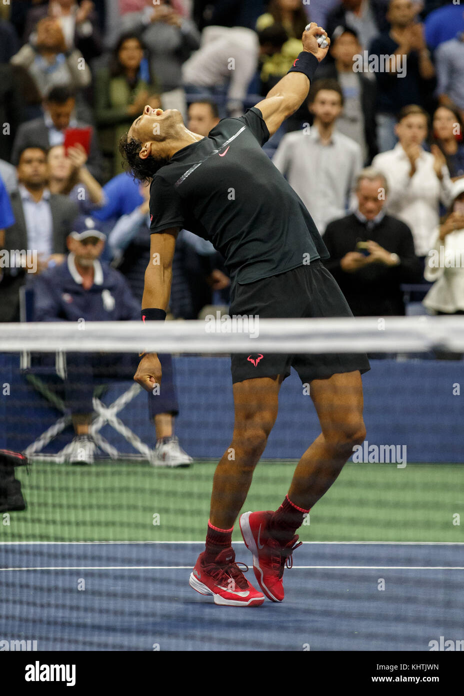 Il tennista spagnolo RAFAEL NADAL (ESP) festeggia la sua vittoria all'US Open 2017 Tennis Championship, New York City, New York State, United Foto Stock