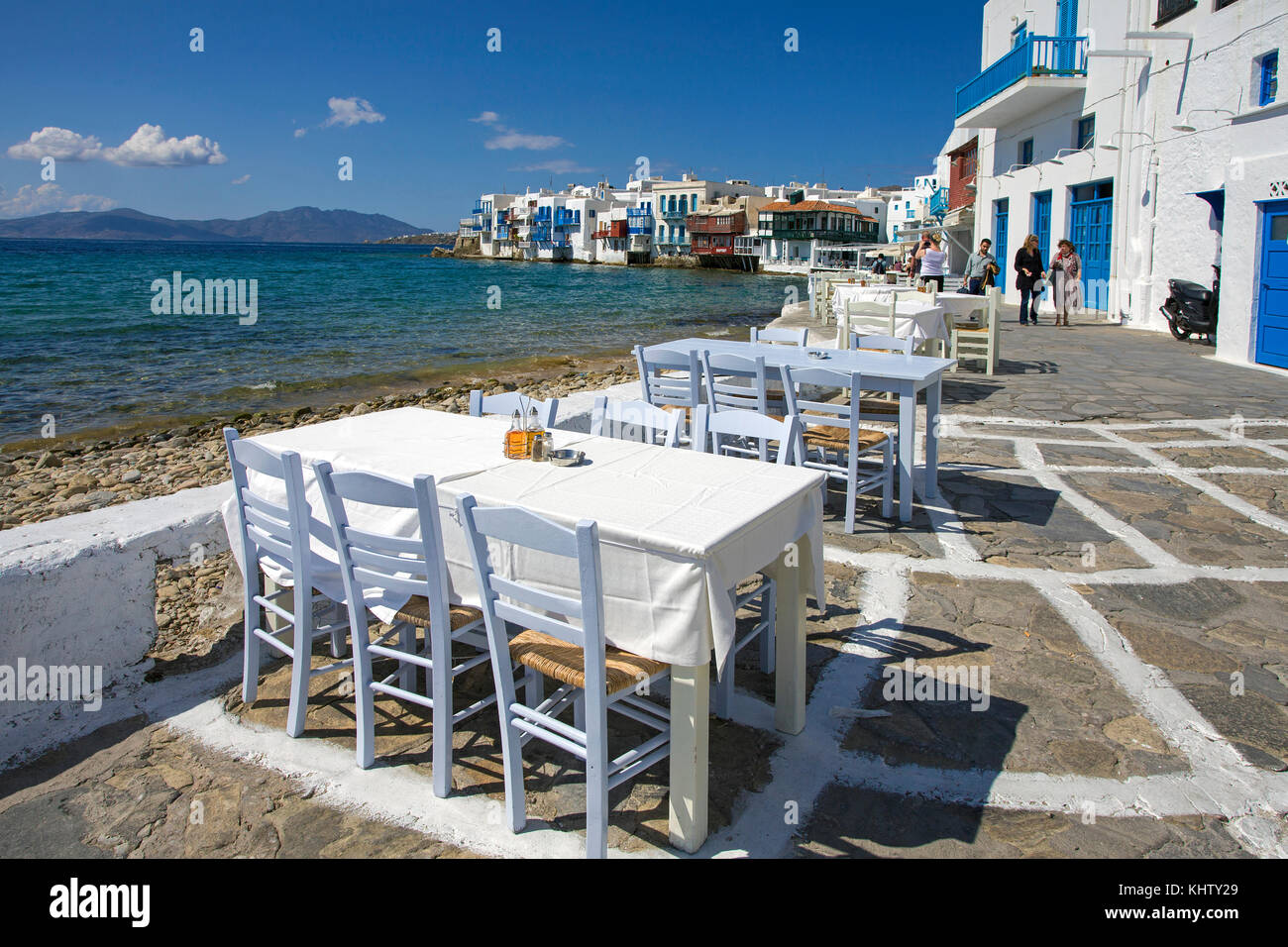 Ristorante a waterfront, Little Venice, Mykonos-town, MYKONOS Isola, Cicladi, Egeo, Grecia Foto Stock