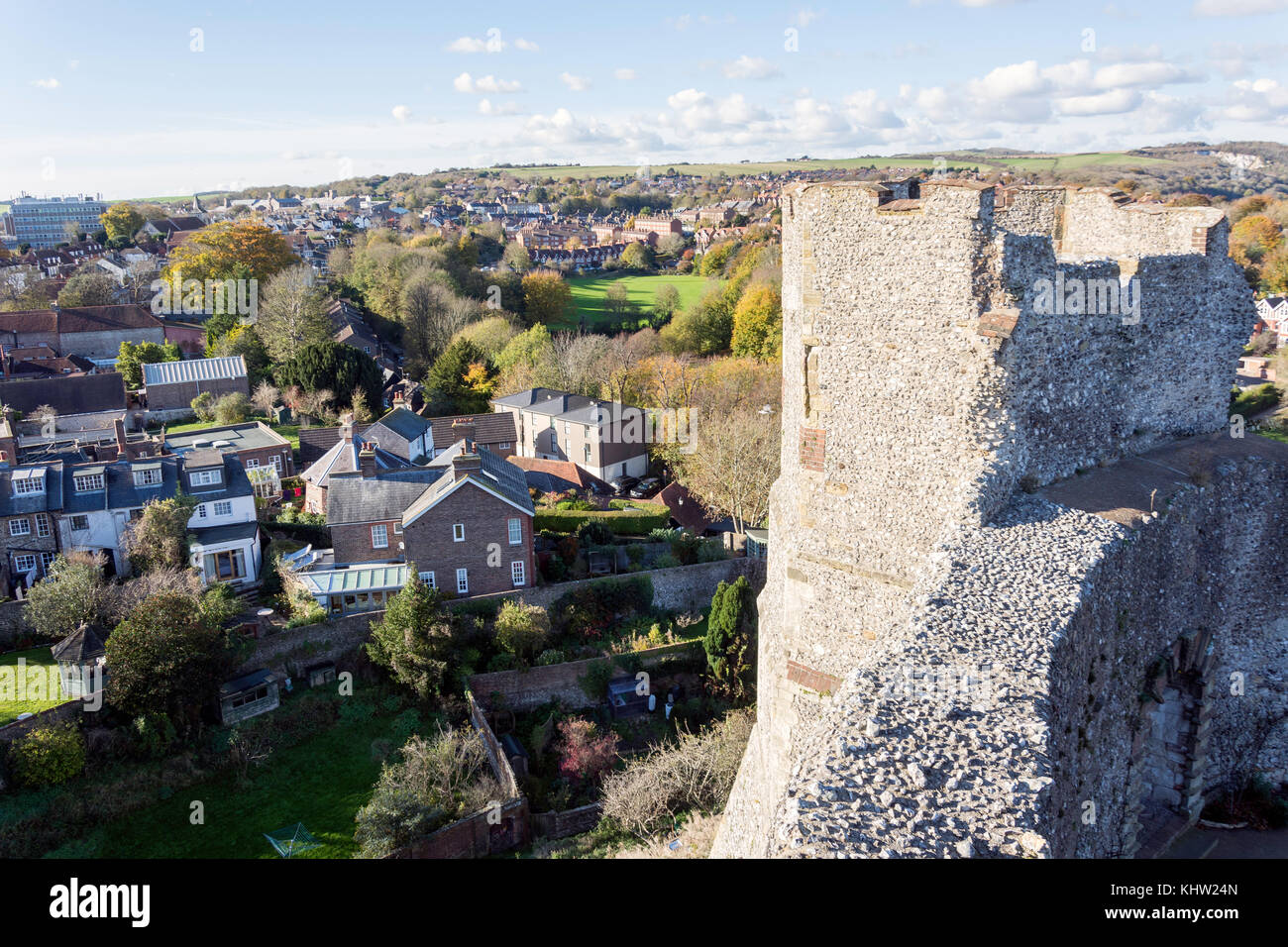 Vista aerea della città dalla Torre Sud di Lewes Castle, High Street, Lewes, East Sussex, England, Regno Unito Foto Stock