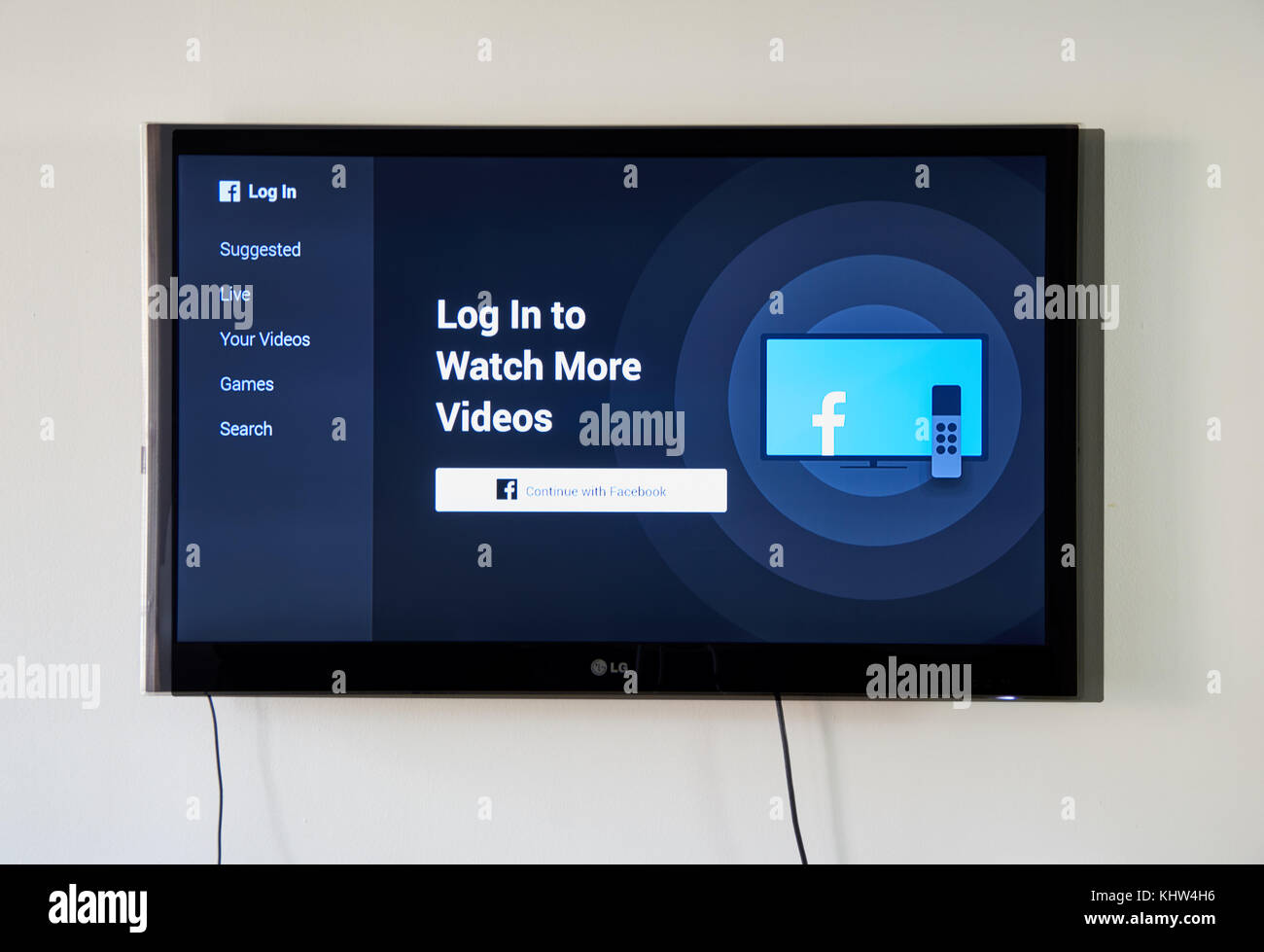 MONTREAL, Canada - 15 novembre 2017: app Facebook e su LG TV. Facebook è un Americano per fini di lucro e un servizio online di social media e social Foto Stock