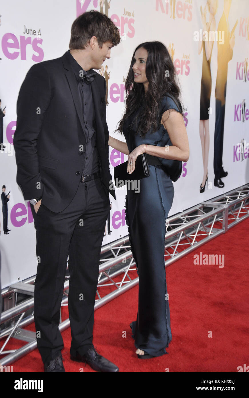 Ashton Kutcher e demi moore - 'killer' premiere al arclight Theatre di Los Angeles.Ashton Kutcher   demi moore  43. Attore, Attrice, premiere, celebrità evento, arrivo, verticale, industria cinematografica, celebrità bestof, arte cultura e intrattenimento, topix Ashton Kutcher e demi moore, Foto Stock