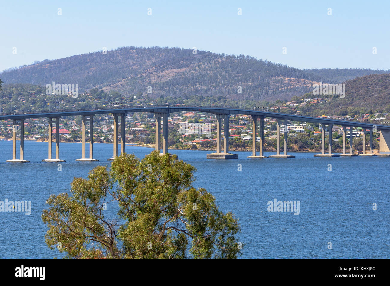 Il Tasman ponte collega hobart CBD per la riva orientale del fiume Derwent - Hobart, Tasmania, Australia Foto Stock