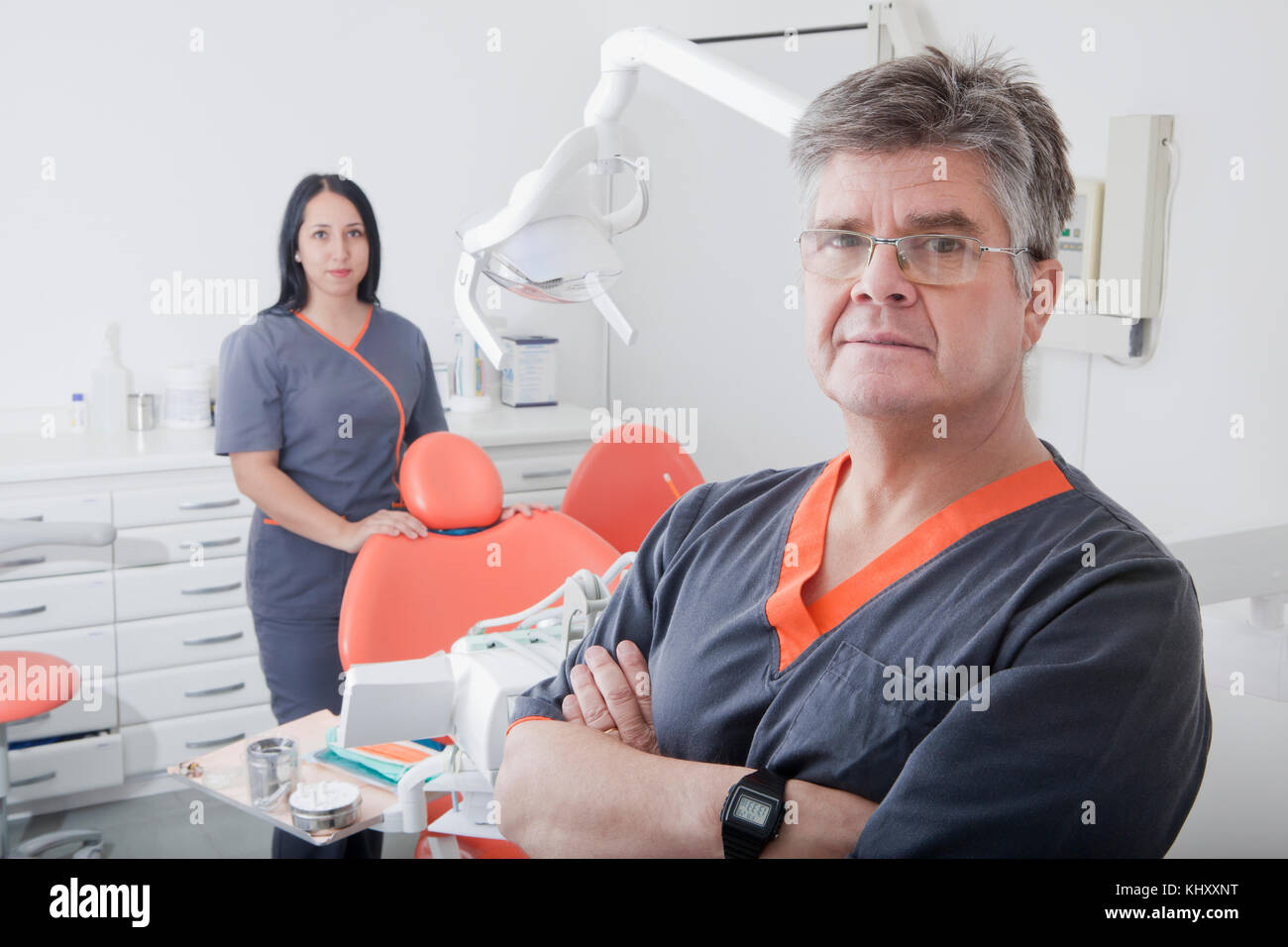 Dentista e infermiere Foto Stock