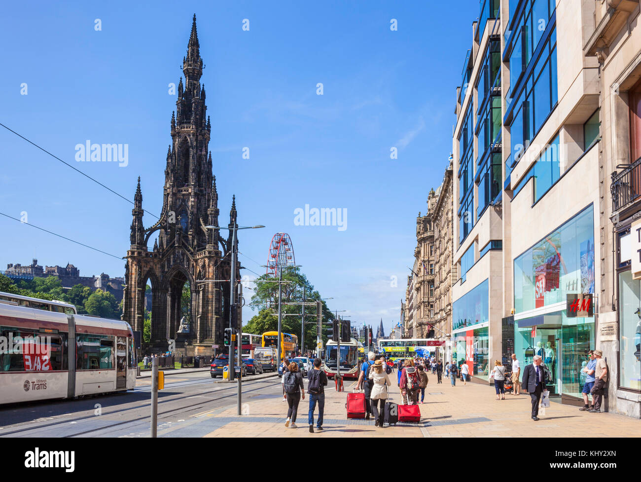 Edinburgh City Il monumento di Scott in Princes Street Gardens Situato su Princes Street Edinburgh New Town Scozia UK GB EU Europe Foto Stock